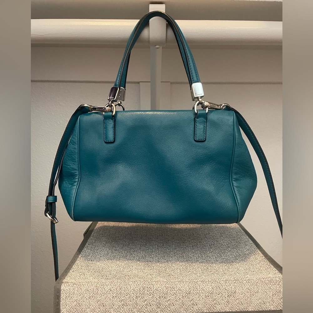 Coach - Picture 3 of 3